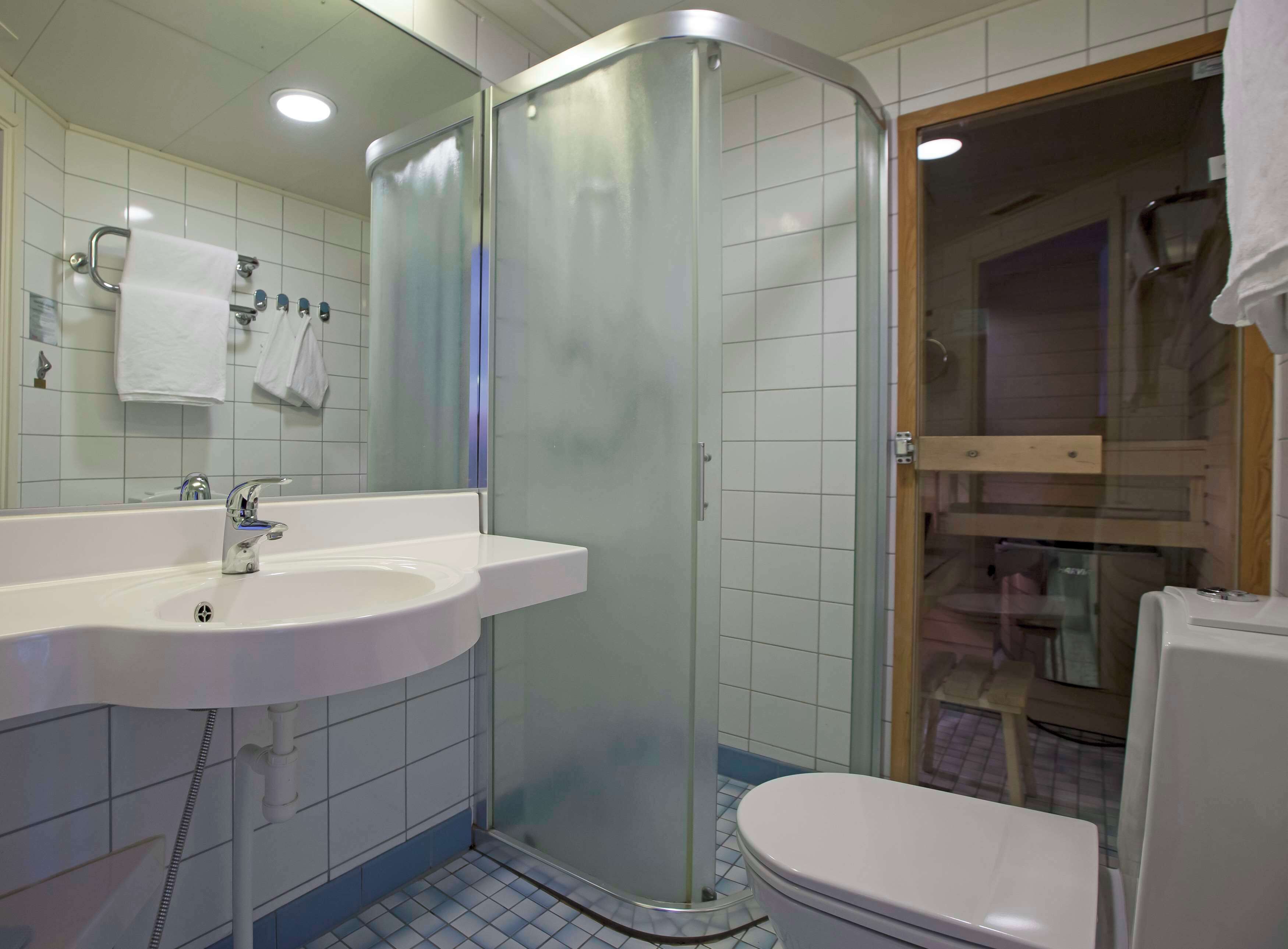 minibar, in-room safe, desk, blackout curtains