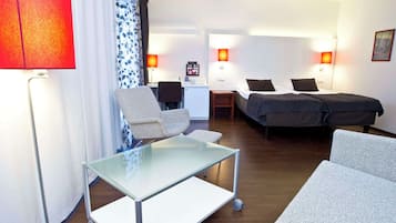 Superior Room (Family | Plus) | Minibar, in-room safe, desk, blackout curtains