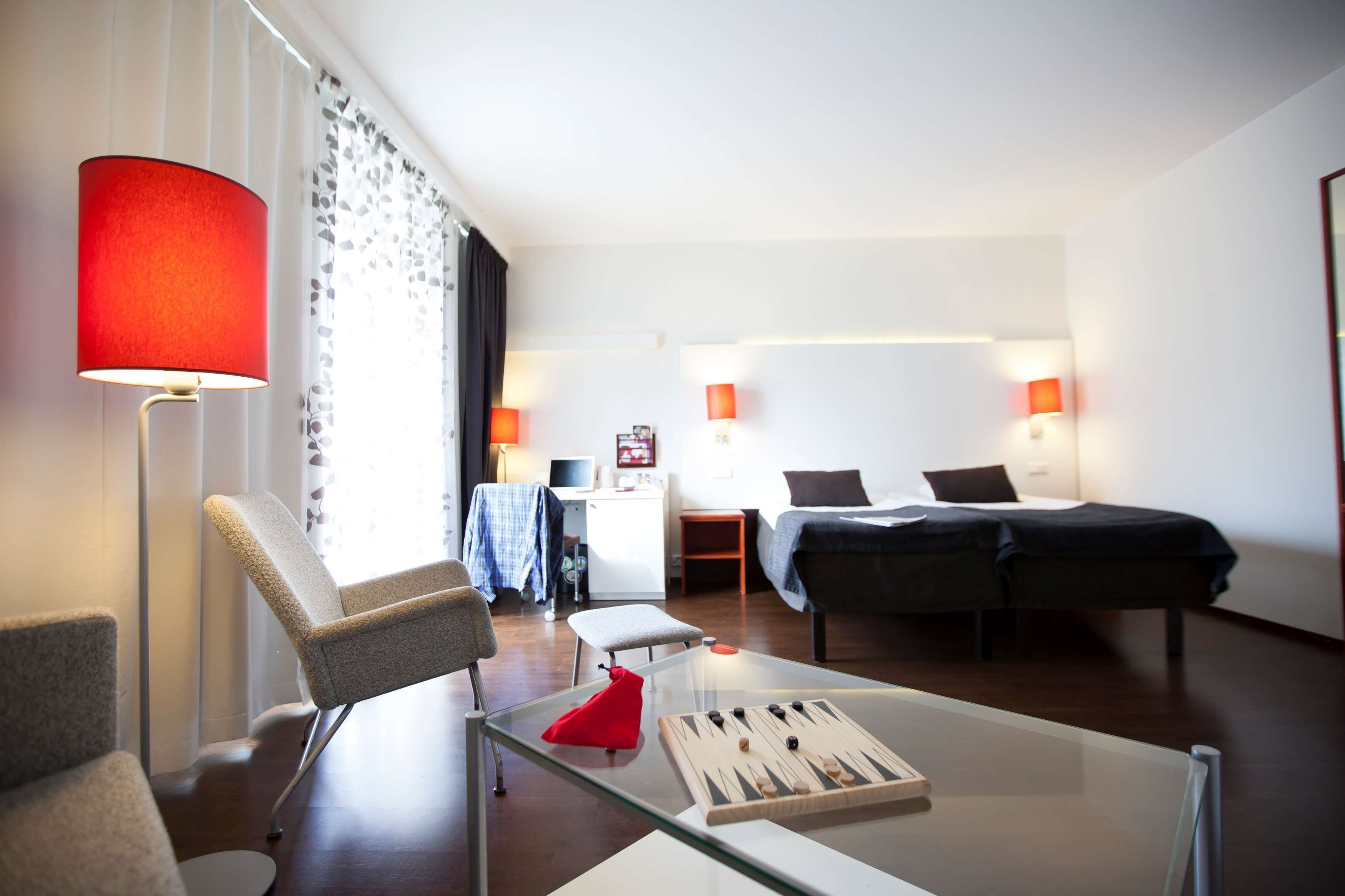 minibar, in-room safe, desk, blackout curtains