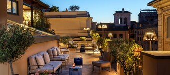 9Hotel Cesari