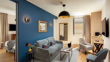 Family Quadruple Room | 2 bedrooms, Egyptian cotton sheets, premium bedding, down comforters