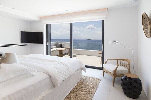 Villa Panoramique, 4 chambres, vue mer (The Margi Villa) | 2 chambres, minibar, coffres-forts dans les chambres