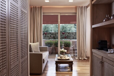 The Margi - Image 34