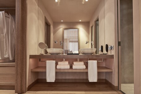 The Margi - Image 55