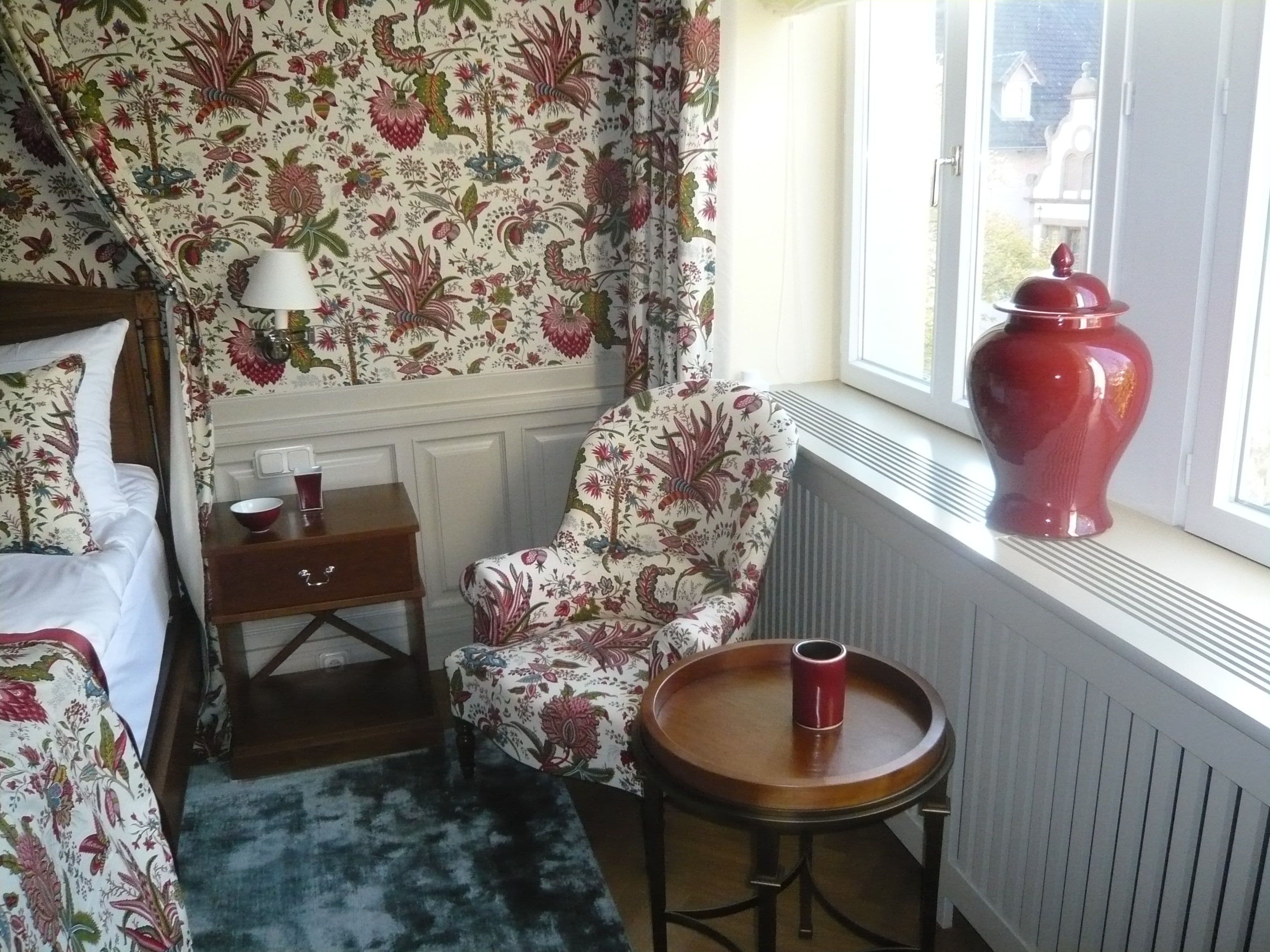 business double room single use | premium bedding, minibar, in-room safe, desk