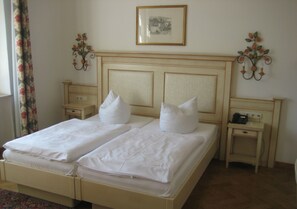 Comfort Double or Twin Room