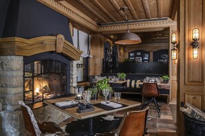 4 restaurants, lunch, dinner, brunch served; Argentinean cuisine