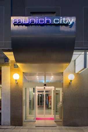 Exterior. Hotel Munich City