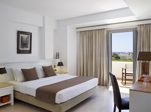 Caja de seguridad en la habitación, insonorización y wifi gratis 