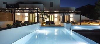 9 Muses Santorini Resort