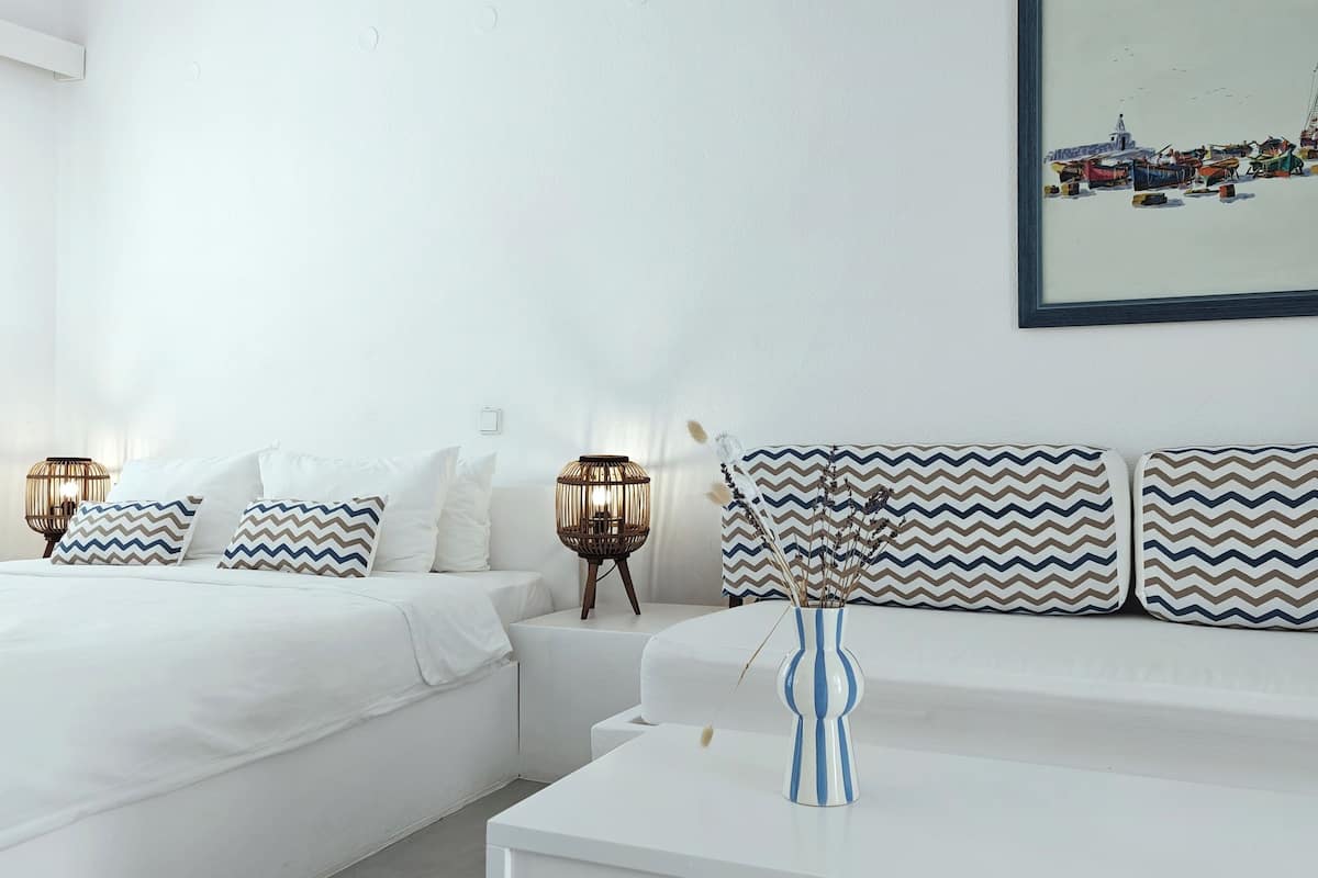 In-room safe, desk, iron/ironing board, cots/infant beds