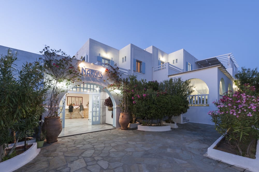 Narges Hotel