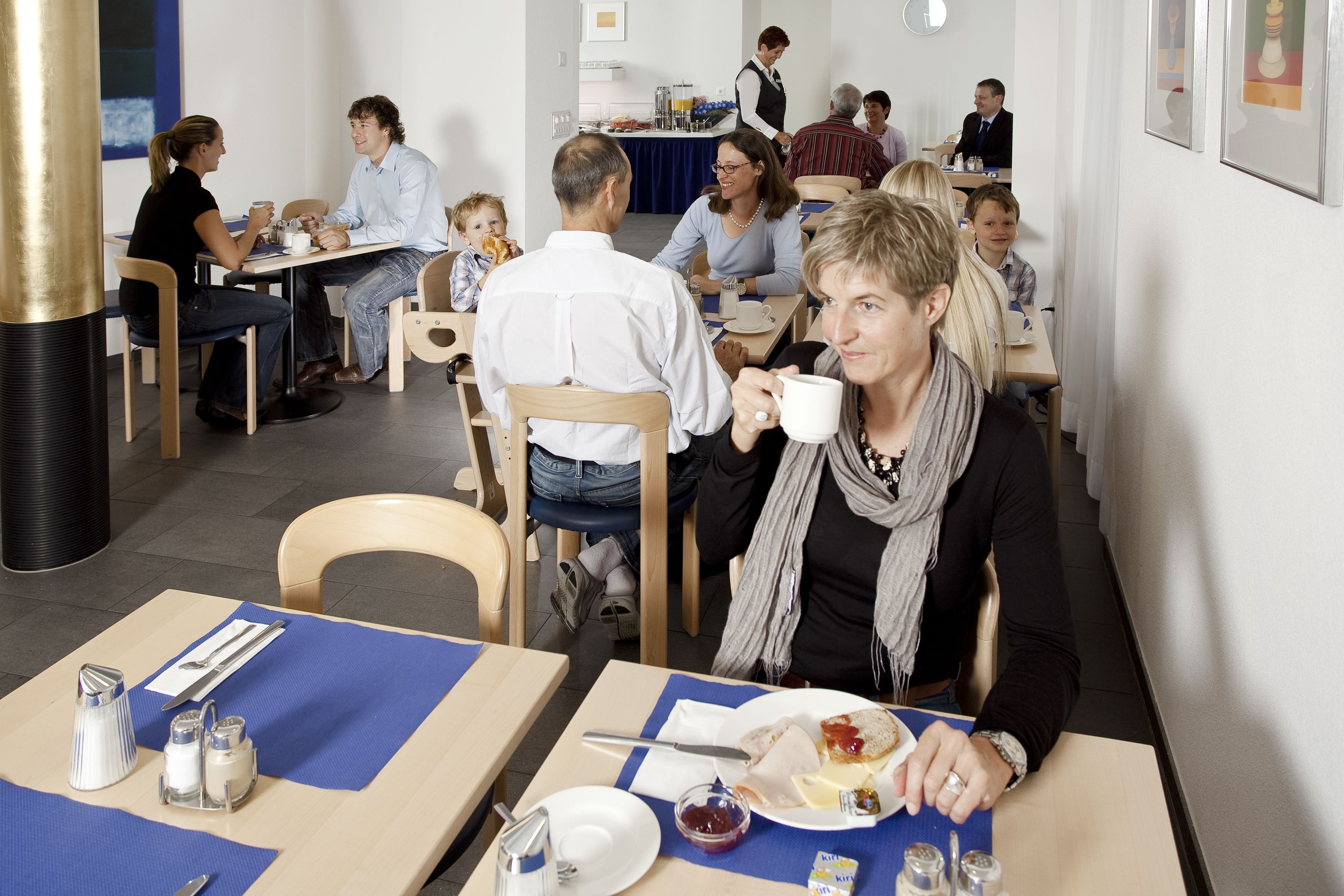 daily continental breakfast (chf 10 per person)