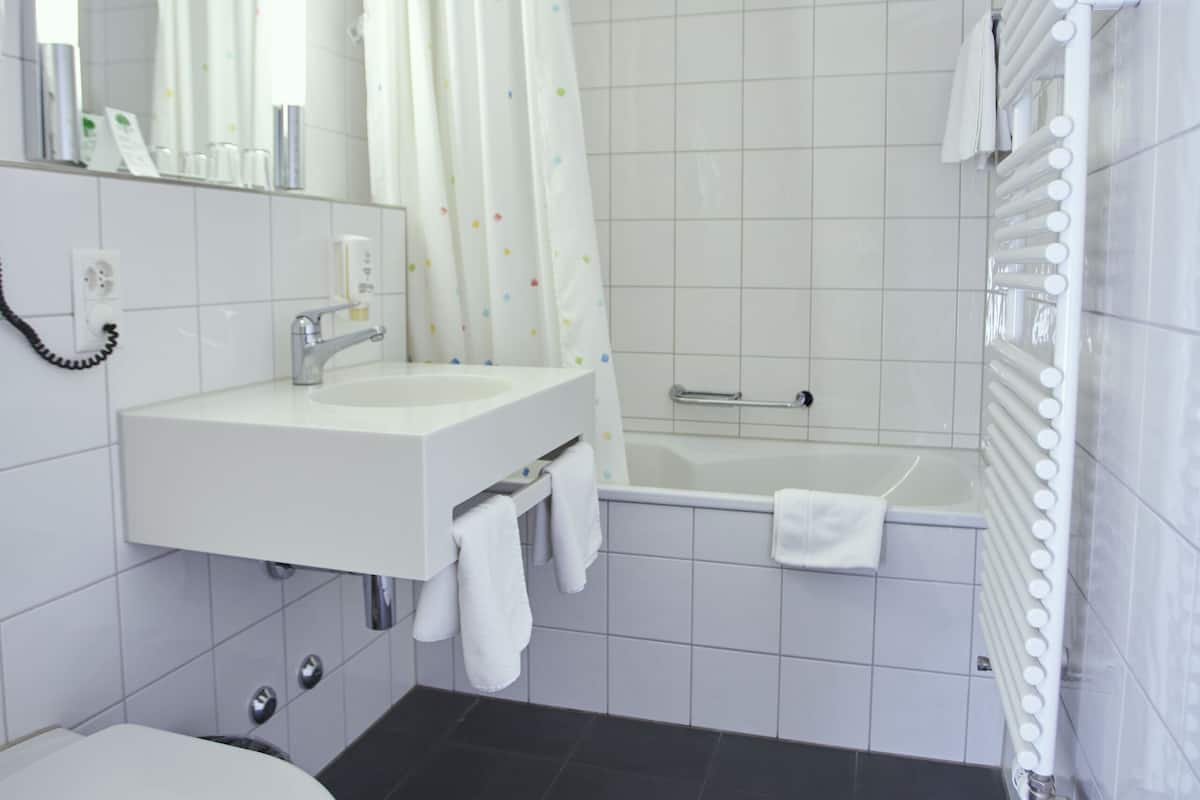 Double Room Kingsize | Banyo | Saç kurutma makinesi, havlu