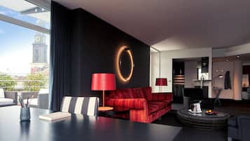 Penthouse, Mehrere Betten | Wohnbereich