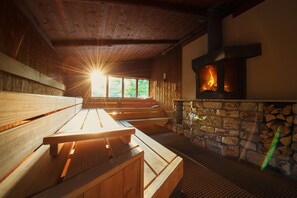 Salas de tratamiento para parejas, sauna y baño de vapor 