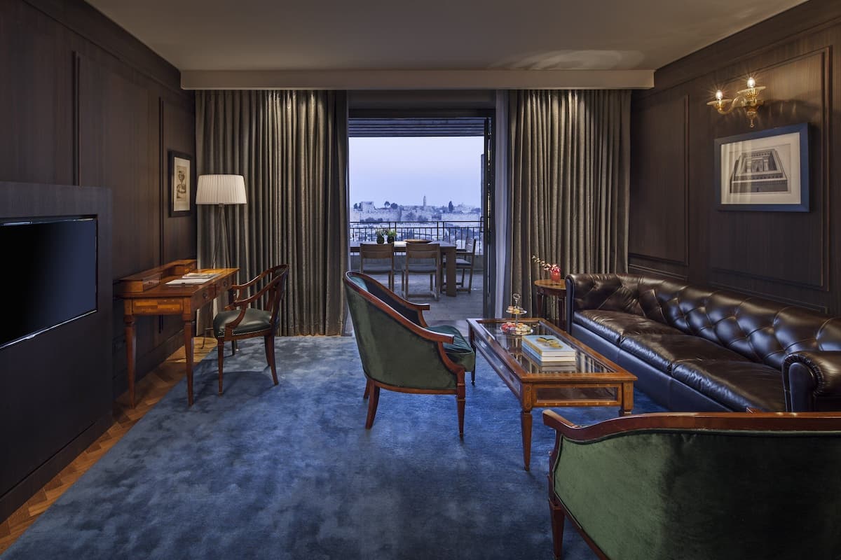 Executive Suite with a terrace and Old City view. | Premium bedding, pillow-top beds, in-room safe, desk