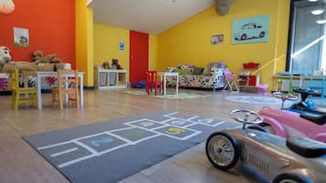 Children's play area - indoor