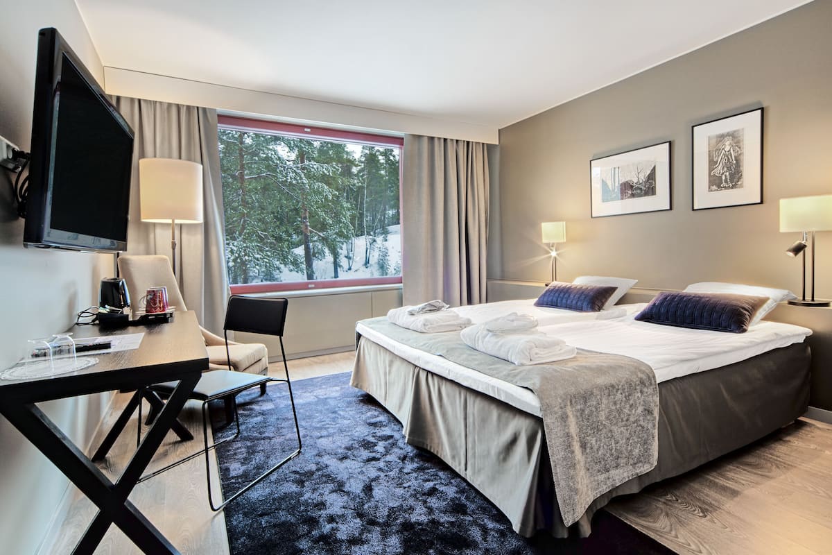 junior suite | blackout curtains, free wifi, bed sheets