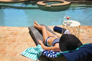 Outdoor pool, pool loungers