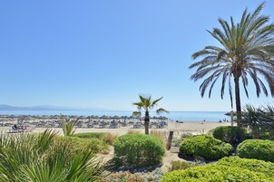 Sulla spiaggia