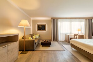 Comfort-Zimmer | 1 Schlafzimmer, Allergikerbettwaren, Zimmersafe, Schreibtisch