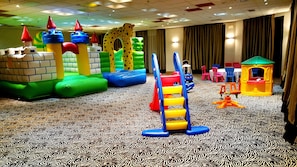 Children’s play area – indoor