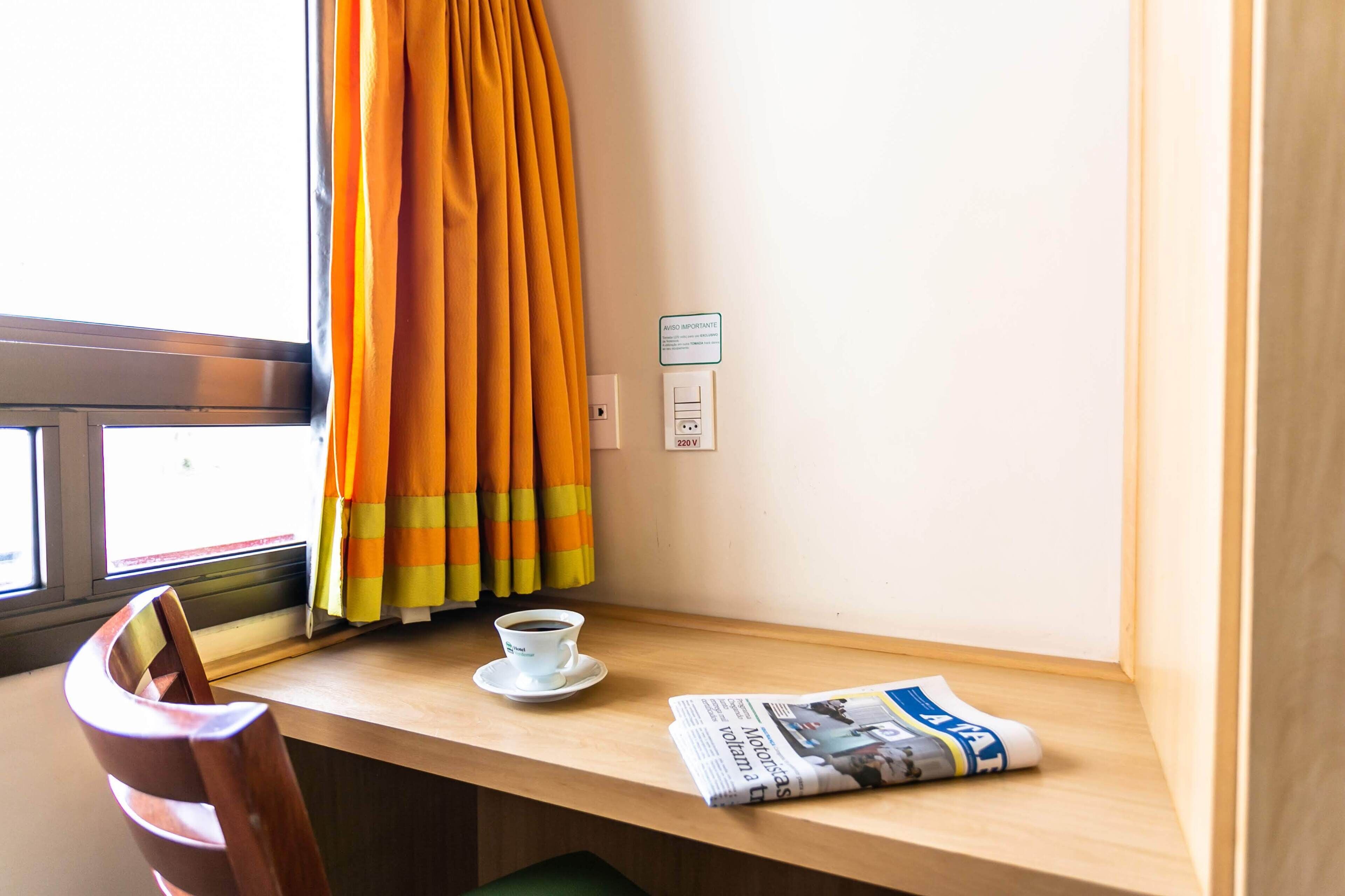 1 bedroom, minibar, desk, laptop workspace