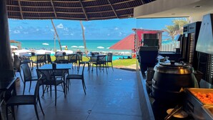 2 restaurants; breakfast, lunch, and dinner served - EL ARAM IMIRÁ BEACH RESORT (Natal)