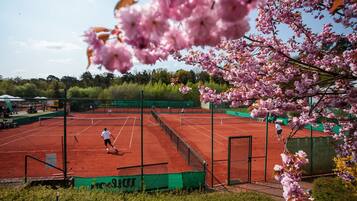 Tennisplatz