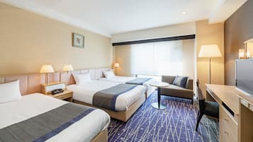 Premium bedding, in-room safe, iron/ironing board, free WiFi