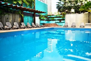 Outdoor pool, pool loungers