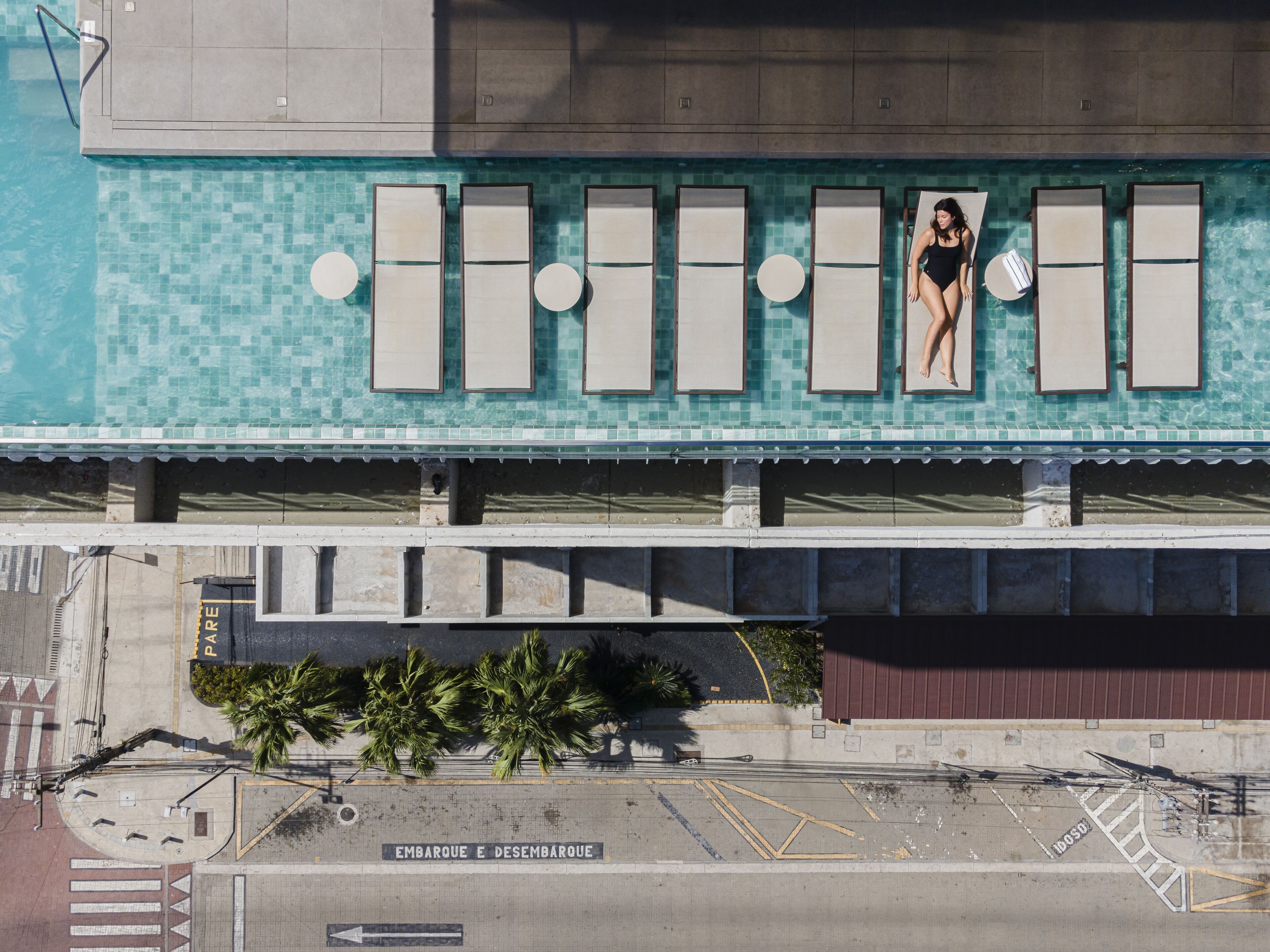 indoor pool, open 9:00 am to 7:00 pm, pool loungers