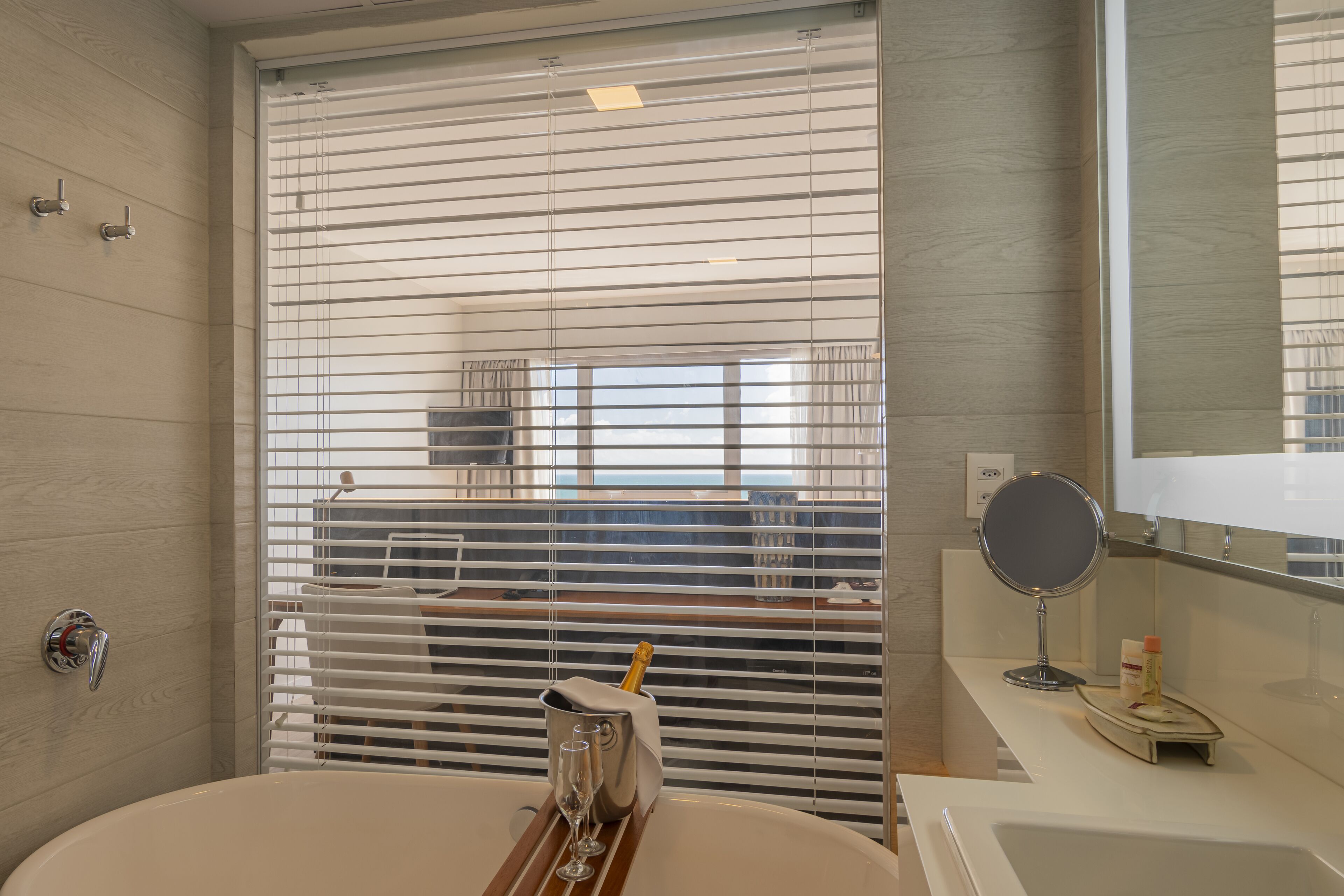 ocean suite | bathroom | free toiletries, hair dryer, towels