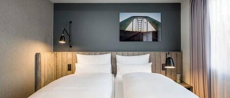 Leilighet (no elevator) | Allergitestet sengetøy, safe på rommet, skrivebord og lydisolert