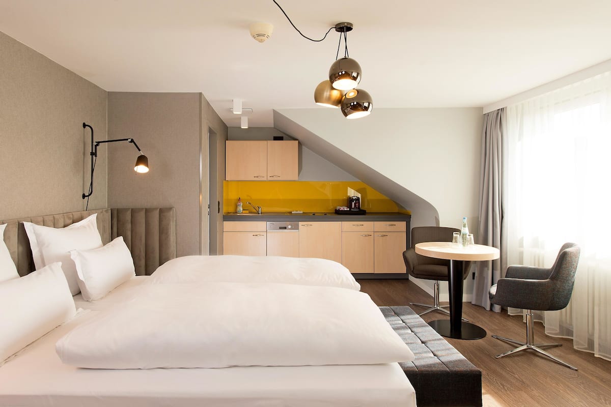 Apartment (no elevator)