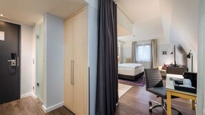 Standard Double Room | 1 bedroom, hypo-allergenic bedding, in-room safe, desk