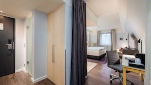 Standard Double Room | 1 bedroom, hypo-allergenic bedding, in-room safe, desk