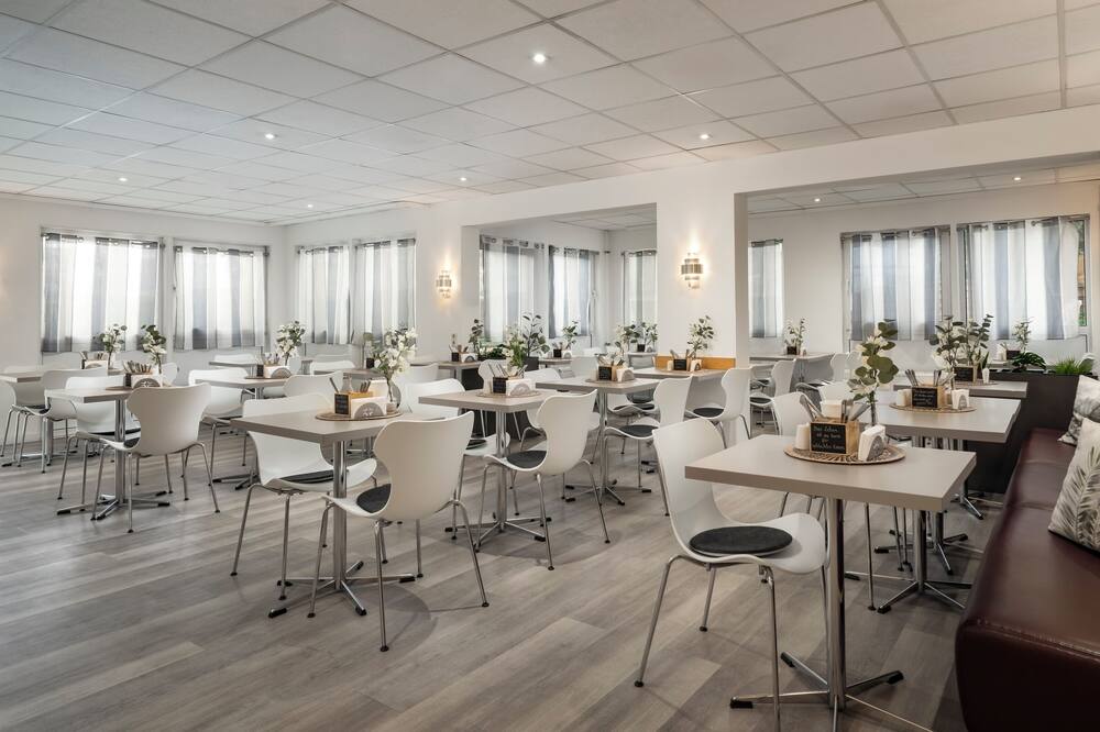 NOVALIS Hotel Dresden by AURUM