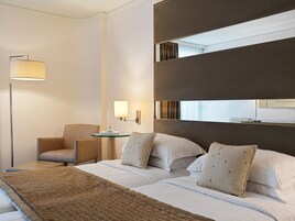 Egyptian cotton sheets, premium bedding, Select Comfort beds
