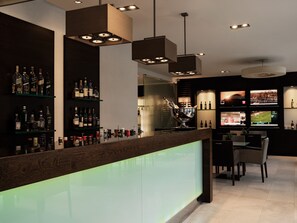 2 bars/lounges, lobby lounge - Galaxy Hotel Iraklio (Heraklion)