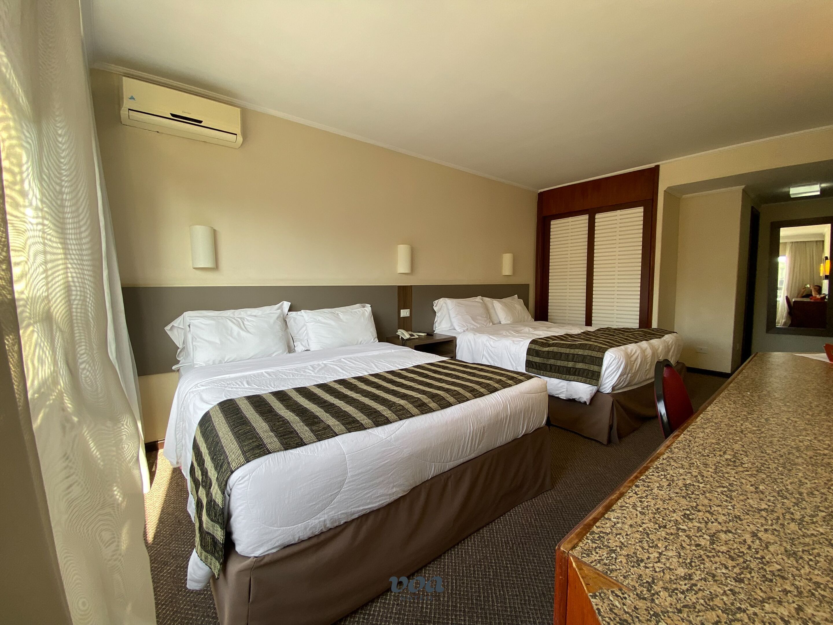 Minibar, in-room safe, desk, free WiFi