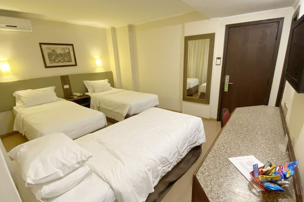 Minibar, in-room safe, desk, free WiFi