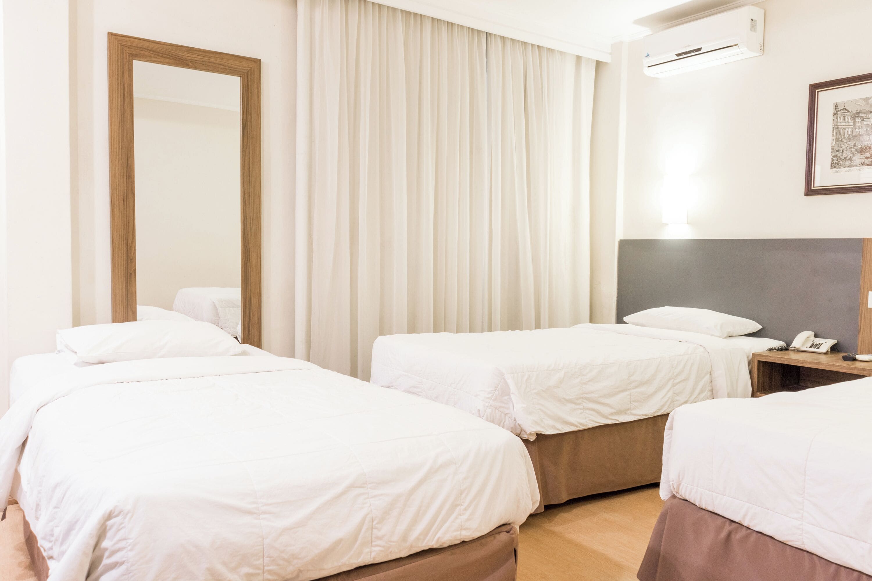 basic triple room | 1 bedroom, minibar, in-room safe, desk