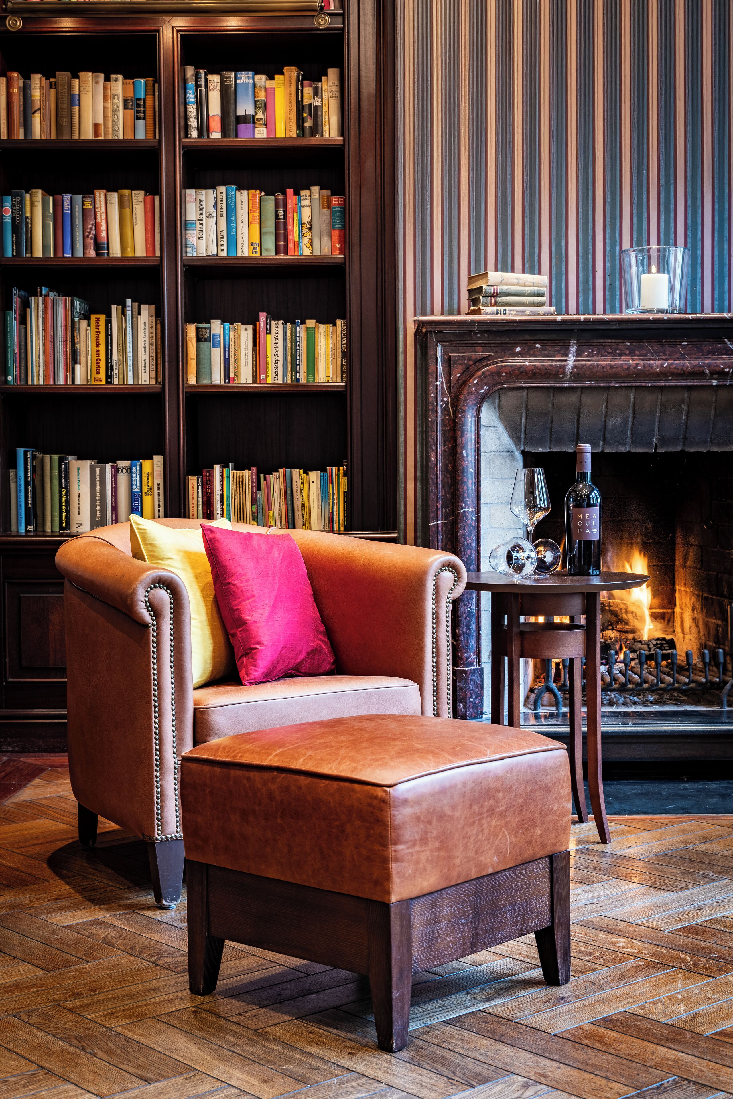 lunch and dinner served, regional cuisine