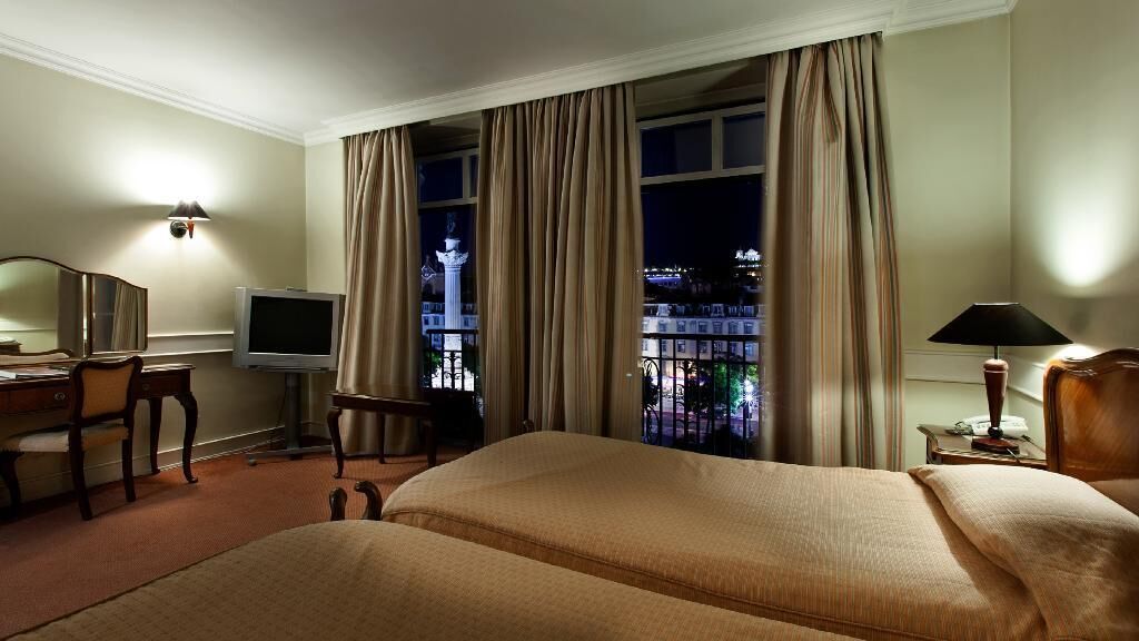 Minibar, in-room safe, blackout drapes, iron/ironing board