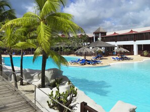 Piscine extérieure