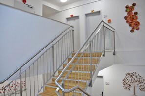 Staircase - Arthotel Munich (Munich)