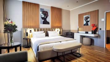 Comfort-Doppelzimmer | Allergikerbettwaren, Minibar, Zimmersafe, Schreibtisch