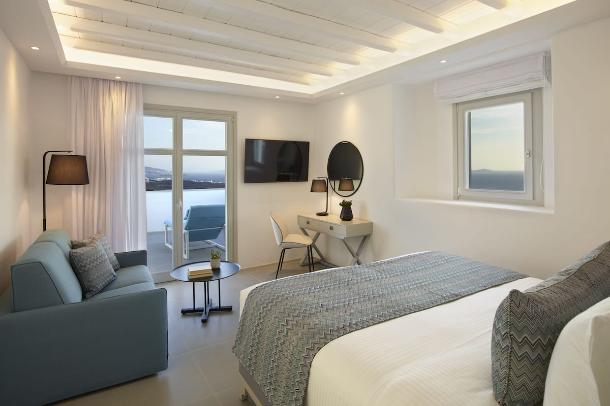 Junior Suite with Open Air Jacuzzi Panoramic Sea View-New Section | 1 bedroom, premium bedding, in-room safe, individually decorated